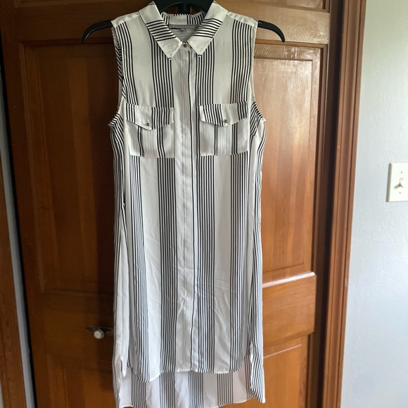 Daniel Rainn Striped Tunic Tank - Picture 3 of 8